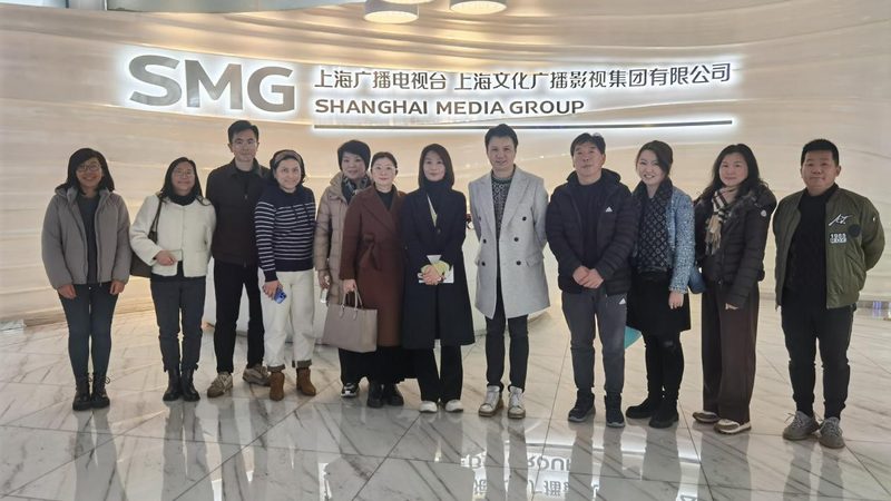 纪录片拍摄手法对比：传统与创新的碰撞